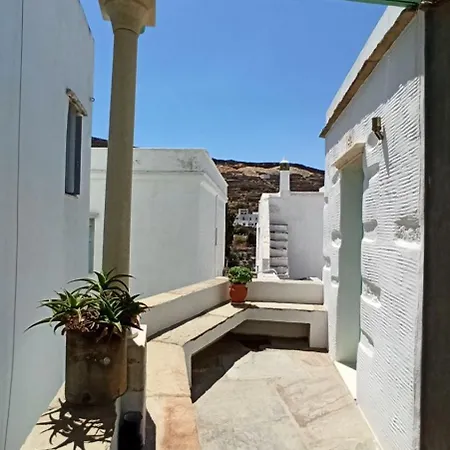 Holiday home Arathymia Tinos